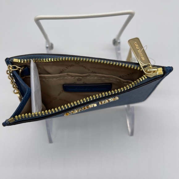 Michael Kors Hope Satchel Bag & TZ Coinpou… - Picture 9 of 16